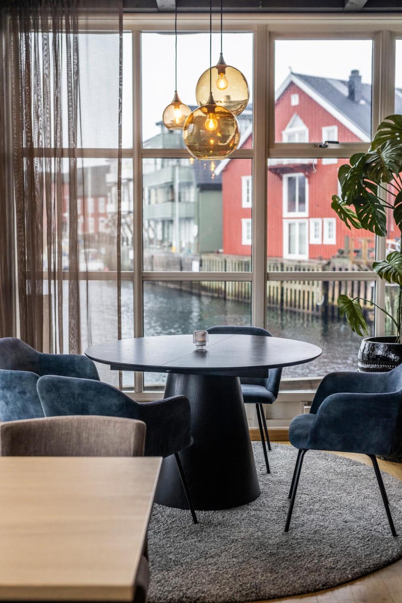 Henningsvær Bryggehotell - by Classic Norway Hotels Eksteriør billede